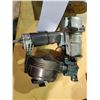 Image 2 : HITACHI PNEUMATIC COIL NAIL GUN