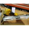 Image 2 : POWERFIST STRAIGHT PNEUMATIC NAIL GUN