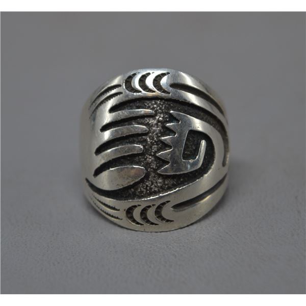 NATIVE AMERICAN NAVAJO SILVER RING SIGNED RB