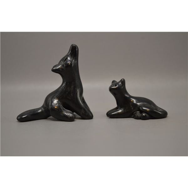 TWO SANTA CLARA POTTERY ANIMALS BY DOROTHY AND PAUL