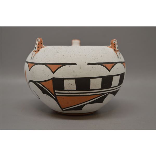 NATIVE AMERICAN ZUNI POTTERY BOWL BY M HOMER