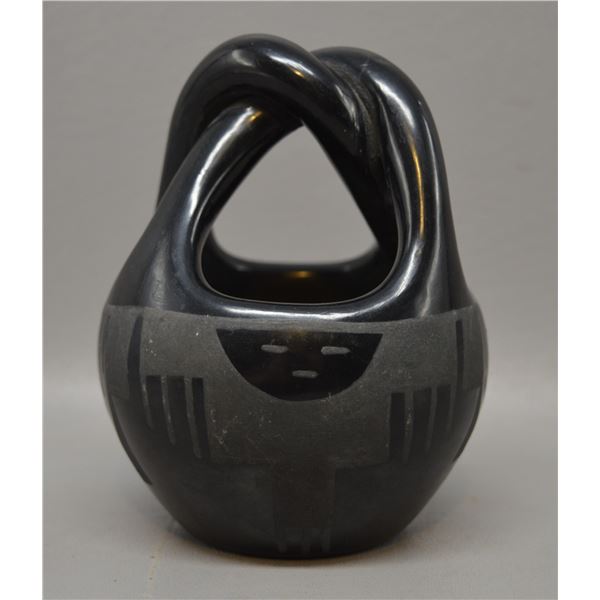 NATIVE AMERICAN SANTA CLARA POTTERY BASKET BY LEGORIA