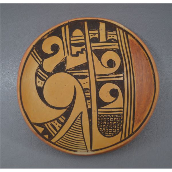 NATIVE AMERICAN HOPI POTTERY PLATE