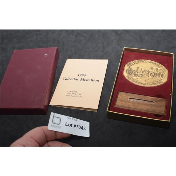 JOHN DEERE 1996 CALENDAR MEDALLION