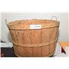 Image 1 : FRUIT ANTIQUE BASKET