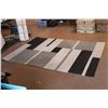 Image 2 : Area Rug 63" x 89"