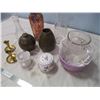 Image 2 : Assorted Decorative Glass and Brass Candle Holders