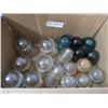 Image 3 : Box of Insulators