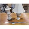 Image 1 : 2 Vintage Lamps, One Without Shade