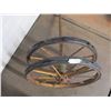 Image 2 : Axle + Wheels Antique 26" Round