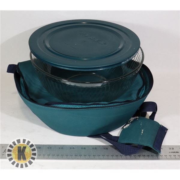 PYREX PORTABLE CONTAINER