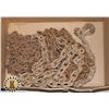 Image 1 : ESTATE BOX OF HEAVY DUTY CHAINS