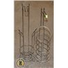 Image 1 : 2 TOILET PAPER HOLDERS