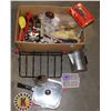 Image 1 : LARGE ESTATE BOX OF KITCHEN ITEMS INCLUDING