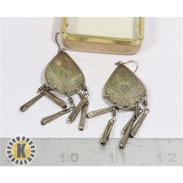 SILVER DROP DANGLE EARRINGS