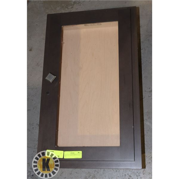 MEDICINE CABINET BROWN GLASS TOP