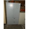 Image 1 : Metal Storage Cabinet