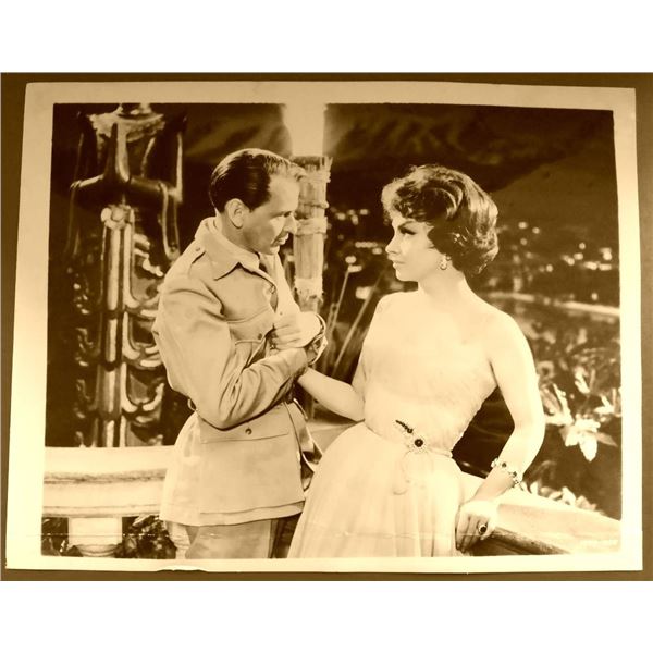 FRANK SINATRA - Vintage 1950's photo.