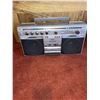 Philips D-8514 BOOMBOX SPATIAL STEREO VINTAGE CASSETTE TAPE RECORDER RADIO 8514. Ref: Noof