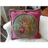 Image 1 : Vintage Floral Needlepoint Designer Pillow #1789787