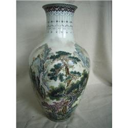 Chinese  famille rose porcelain vase #1814678