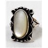 Image 1 : Vintage Navajo Sterling Mother of Pearl Ring, 6.5