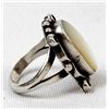 Image 6 : Vintage Navajo Sterling Mother of Pearl Ring, 6.5