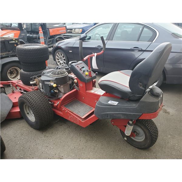 2015 FERRIS MOWER, GAS, RED, VIN # 2017045405