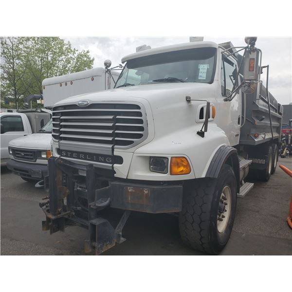 2006 STERLING 2DR DUMP TRUCK, WHITE, VIN # 2FZHAWDJ16AW08387
