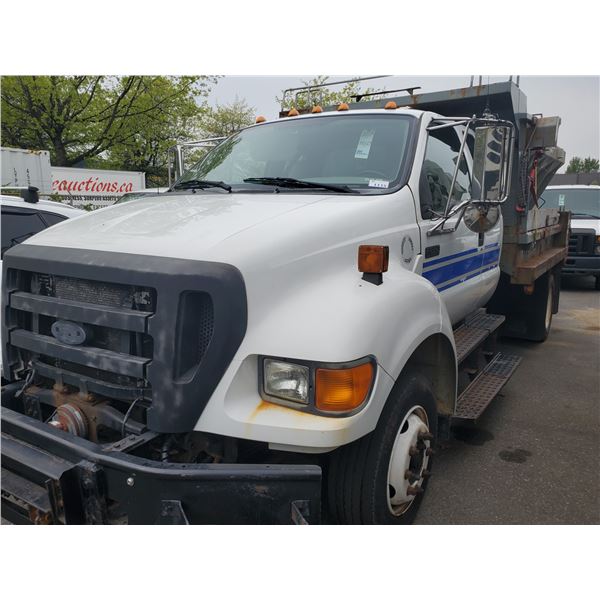 2007 FORD F-650 XLT SUPER DUTY, 2DR DUMP TRUCK, WHITE, VIN # 3FRNX65R97V510847