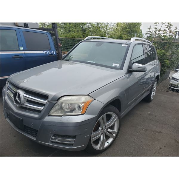 2011 MERCEDES GLK 350 4 MATIC, 4DR SUV, GREY, VIN # WDCGG8HBXBF594864