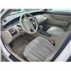 Image 3 : 2002 TOYOTA AVALON XL, 4DR SEDAN, WHITE, VIN # 4T1BF28B92U227056