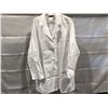 Image 1 : Cherokee Lab Coat (L)