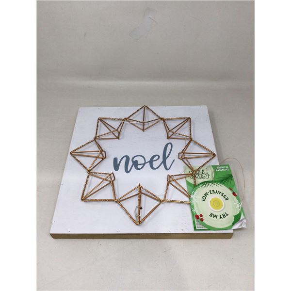 Noel- Light up Snowflake Wall Decor