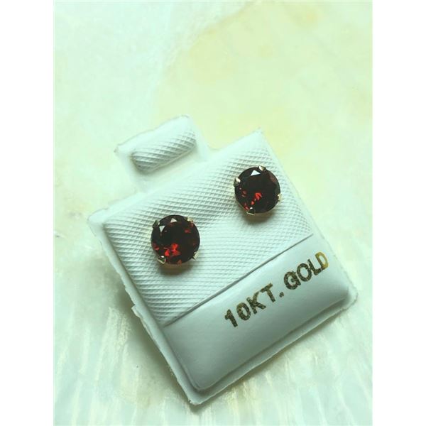 10K Yellow Gold Garnet(1.6ct) Earrings, Made in Canada, Suggested Retail Value $150