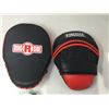 Image 1 : Ringside Panther Boxing Punch Mitt