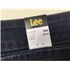 Image 5 : Lee Plus Relaxed Fit Straight Leg Mid Rise Denim (20W Petite)