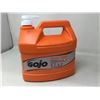 Image 1 : Gojo Natural Orange Pumice Hand Cleaner (3.78L)