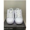 Image 2 : Ladies DC sneakers - Size 8.5