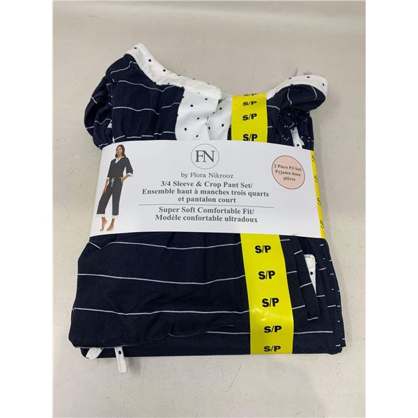 Flora Nikrooz 2 piece pj set - Small