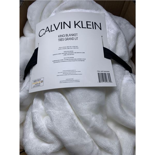 Calvin Klein white king size throw blanket