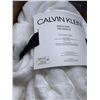 Image 3 : Calvin Klein white king size throw blanket