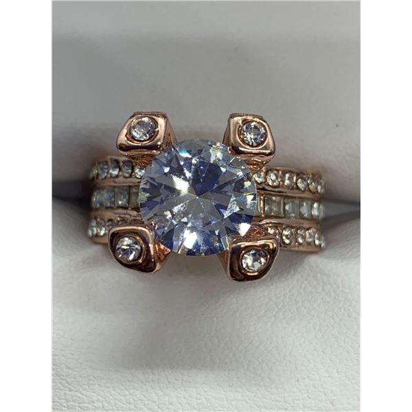 Ladies Rose Gold Ring -Size 9