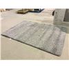 Image 2 : Grey Area Rug (62in x 88in)