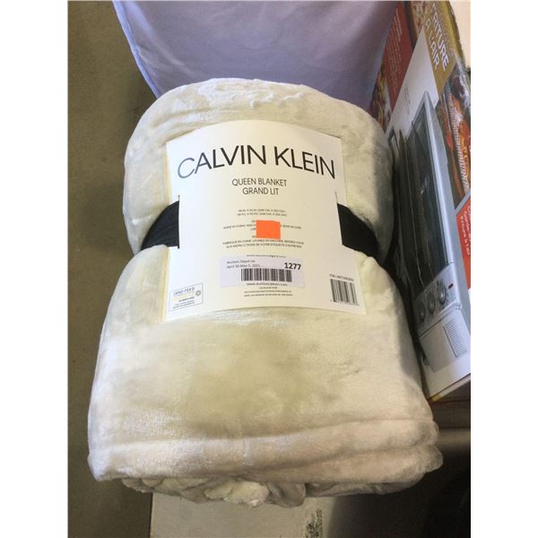 Calvin Klein Queen Size Blanket