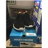 Image 1 : Skechers Size 8 Shoes