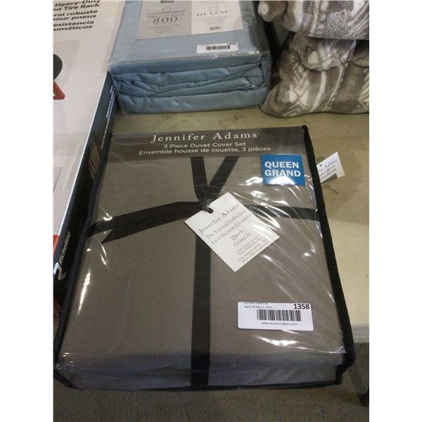Jennifer Adams Queen Size 3-Piece Duvet Cover Set