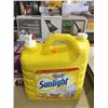Image 1 : Sunlight Concentrated Liquid Laundry Detergent (9L)