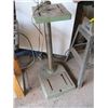 Image 2 : GENERAL FLOOR STAND DRILL PRESS
