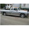 Image 1 : 1992 DODGE RAM 250 2 WHEEL DRIVE, EXTRA CAB PICKUP WITH CUMMINS DIESEL, 294,483 KM - RUNNING